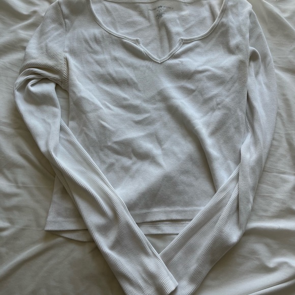 Brandy Melville top - Picture 1 of 2